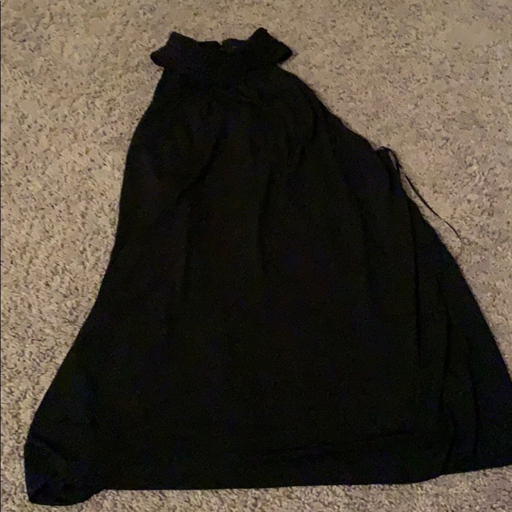 Black sleeveless dress top